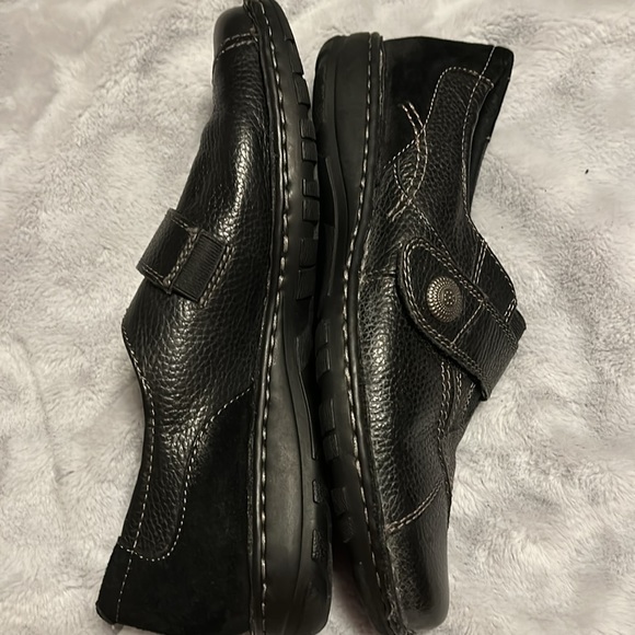 Earth Origins black loafers - Picture 4 of 9